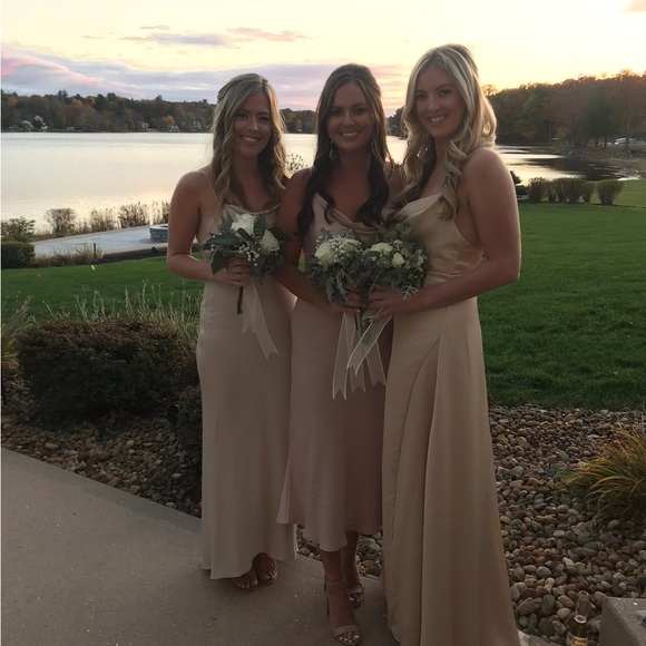 Fame & Partners Rosabel Maxi Dress, size 8, gold/champagne - Picture 11 of 11